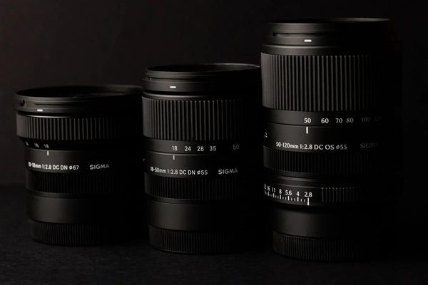 50-120mm F2.8 DC OS 製品画像